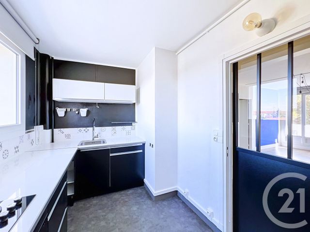 Appartement F2 à vendre - 2 pièces - 45.86 m2 - CHOISY LE ROI - 94 - ILE-DE-FRANCE - Century 21 Acv