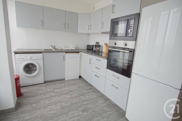 Appartement F2 à vendre - 2 pièces - 47.22 m2 - CHOISY LE ROI - 94 - ILE-DE-FRANCE - Century 21 Acv