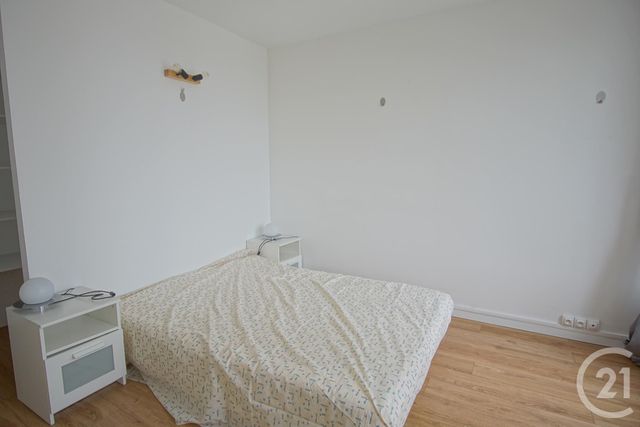 Appartement F2 à vendre - 2 pièces - 47.22 m2 - CHOISY LE ROI - 94 - ILE-DE-FRANCE - Century 21 Acv