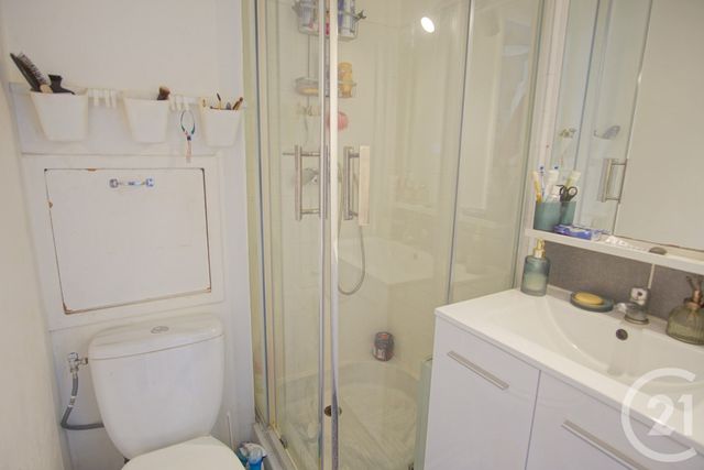 Appartement F1 à vendre - 1 pièce - 25.05 m2 - CHOISY LE ROI - 94 - ILE-DE-FRANCE - Century 21 Acv