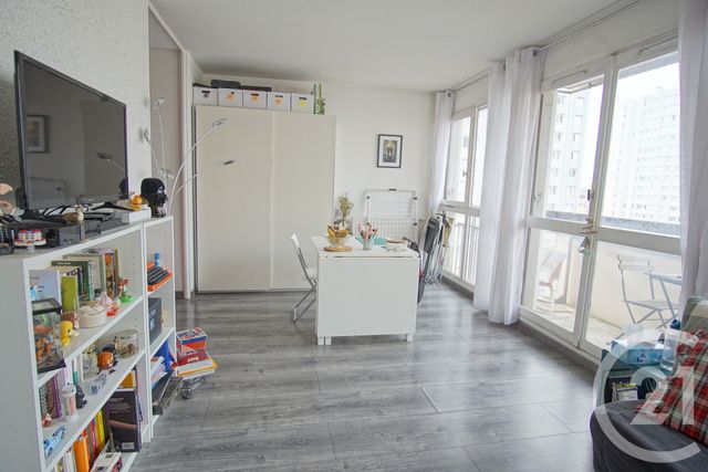 Appartement F1 à vendre - 1 pièce - 25.05 m2 - CHOISY LE ROI - 94 - ILE-DE-FRANCE - Century 21 Acv