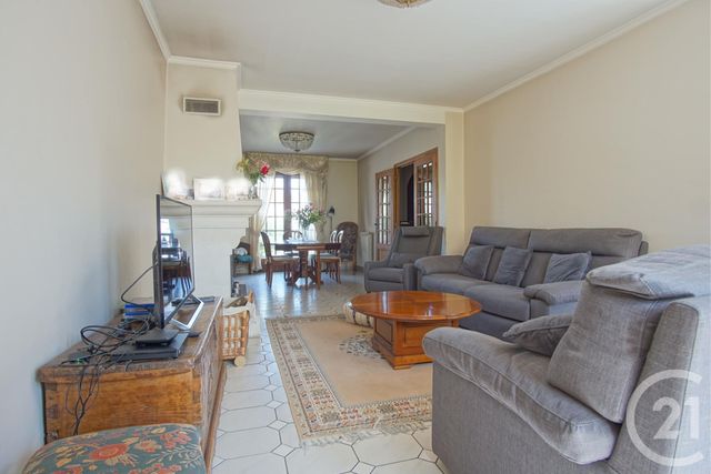 maison à vendre - 6 pièces - 137.27 m2 - CHOISY LE ROI - 94 - ILE-DE-FRANCE - Century 21 Acv