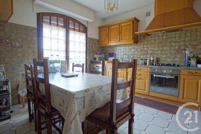 maison à vendre - 6 pièces - 137.27 m2 - CHOISY LE ROI - 94 - ILE-DE-FRANCE - Century 21 Acv