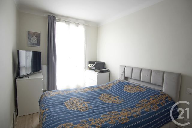 Appartement F5 à vendre - 5 pièces - 88.72 m2 - CHOISY LE ROI - 94 - ILE-DE-FRANCE - Century 21 Acv