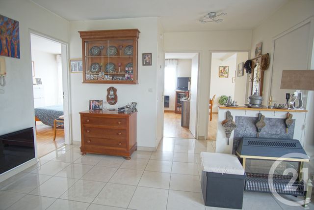 Appartement F4 à vendre - 4 pièces - 82.79 m2 - CHOISY LE ROI - 94 - ILE-DE-FRANCE - Century 21 Acv