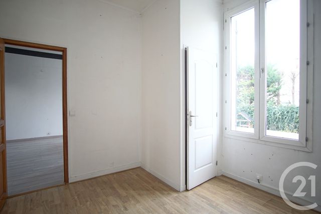 maison à vendre - 4 pièces - 82.0 m2 - CHOISY LE ROI - 94 - ILE-DE-FRANCE - Century 21 Acv