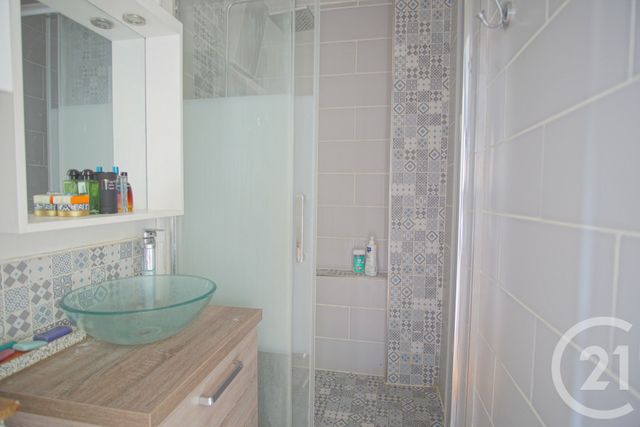Appartement F3 à vendre - 3 pièces - 51.1 m2 - CHOISY LE ROI - 94 - ILE-DE-FRANCE - Century 21 Acv