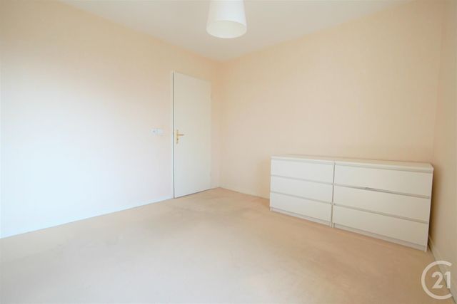 Appartement F2 à vendre - 2 pièces - 42.54 m2 - CHOISY LE ROI - 94 - ILE-DE-FRANCE - Century 21 Acv