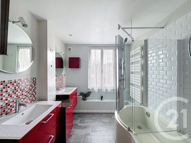 Appartement F6 à vendre - 6 pièces - 140.99 m2 - CHOISY LE ROI - 94 - ILE-DE-FRANCE - Century 21 Acv
