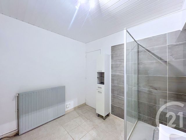 Appartement F2 à vendre - 2 pièces - 44.88 m2 - CHOISY LE ROI - 94 - ILE-DE-FRANCE - Century 21 Acv