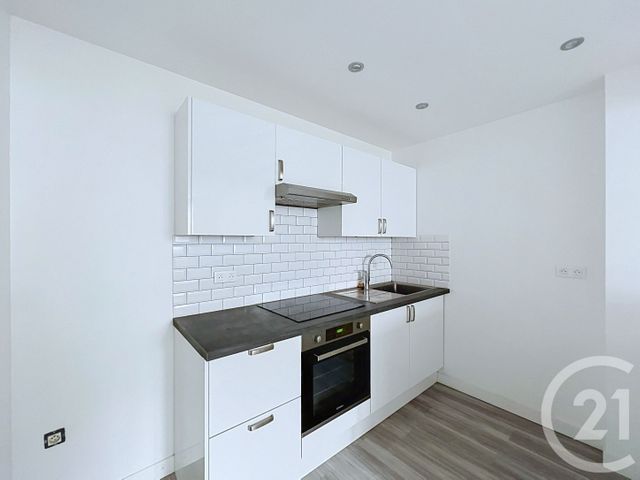 Appartement F2 à vendre - 2 pièces - 44.88 m2 - CHOISY LE ROI - 94 - ILE-DE-FRANCE - Century 21 Acv