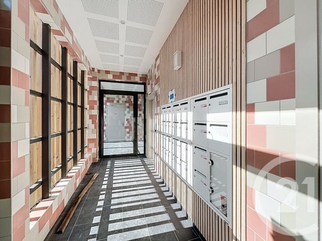 Appartement F3 à vendre - 3 pièces - 59.02 m2 - VILLENEUVE ST GEORGES - 94 - ILE-DE-FRANCE - Century 21 Acv