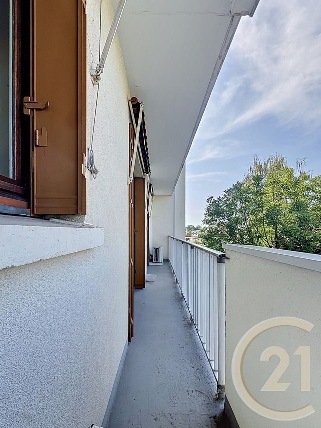 Appartement F4 à vendre - 4 pièces - 84.08 m2 - CHOISY LE ROI - 94 - ILE-DE-FRANCE - Century 21 Acv