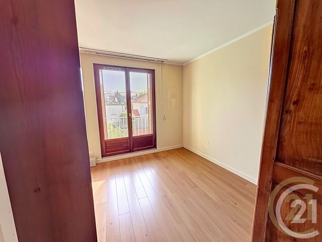 Appartement F4 à vendre - 4 pièces - 84.08 m2 - CHOISY LE ROI - 94 - ILE-DE-FRANCE - Century 21 Acv