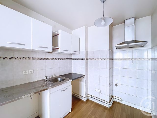 Appartement F2 à vendre - 2 pièces - 35.9 m2 - THIAIS - 94 - ILE-DE-FRANCE - Century 21 Acv