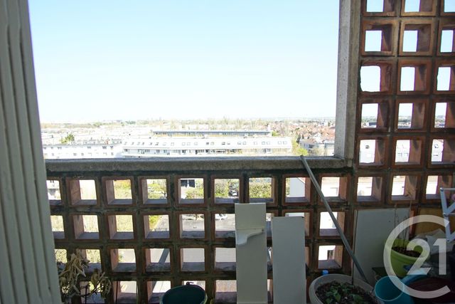 Appartement F3 à vendre - 4 pièces - 62.43 m2 - CHOISY LE ROI - 94 - ILE-DE-FRANCE - Century 21 Acv