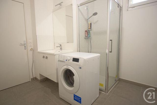 Appartement F2 à vendre - 2 pièces - 44.88 m2 - CHOISY LE ROI - 94 - ILE-DE-FRANCE - Century 21 Acv