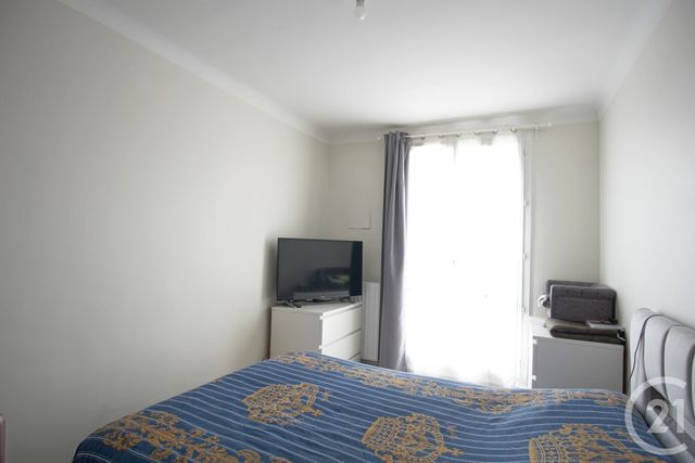 Appartement F5 à vendre - 5 pièces - 88.72 m2 - CHOISY LE ROI - 94 - ILE-DE-FRANCE - Century 21 Acv