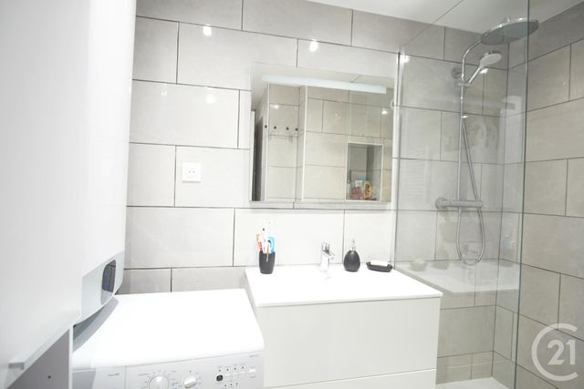 Appartement F5 à vendre - 5 pièces - 88.72 m2 - CHOISY LE ROI - 94 - ILE-DE-FRANCE - Century 21 Acv