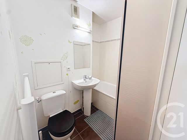 Appartement F5 à vendre - 5 pièces - 94.38 m2 - CHOISY LE ROI - 94 - ILE-DE-FRANCE - Century 21 Acv