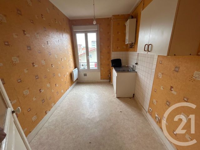 Appartement F3 à vendre - 3 pièces - 52.04 m2 - CHOISY LE ROI - 94 - ILE-DE-FRANCE - Century 21 Acv