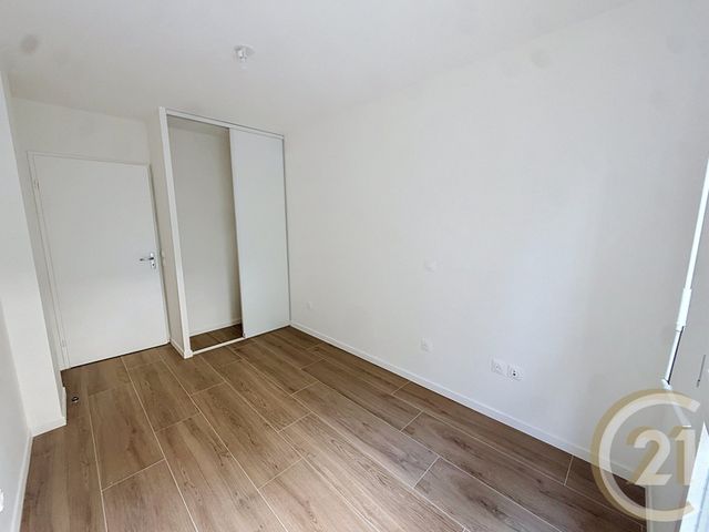 Appartement F3 à vendre - 3 pièces - 60.02 m2 - CHOISY LE ROI - 94 - ILE-DE-FRANCE - Century 21 Acv