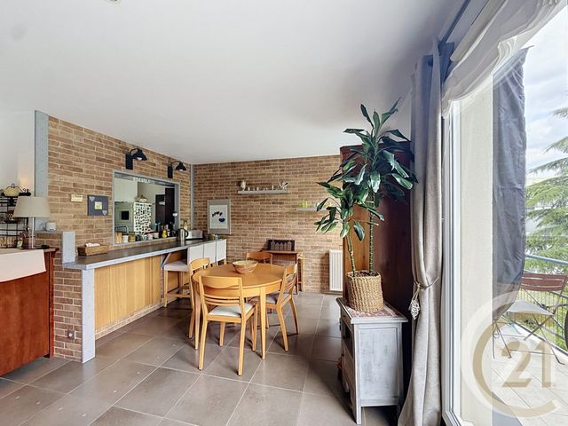 Appartement F4 à vendre - 4 pièces - 97.66 m2 - CHOISY LE ROI - 94 - ILE-DE-FRANCE - Century 21 Acv
