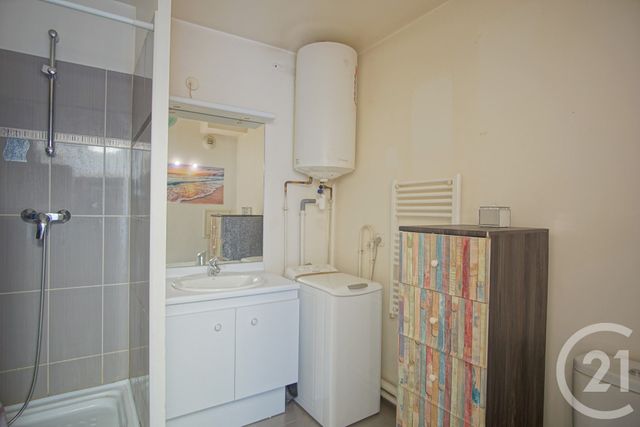 Appartement F1 à vendre - 1 pièce - 27.47 m2 - CHOISY LE ROI - 94 - ILE-DE-FRANCE - Century 21 Acv