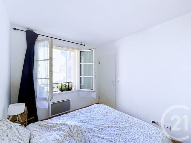 Appartement T2 à vendre - 2 pièces - 36.1 m2 - CHOISY LE ROI - 94 - ILE-DE-FRANCE - Century 21 Acv