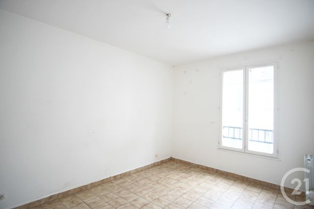 Appartement F3 à vendre - 3 pièces - 70.69 m2 - CHOISY LE ROI - 94 - ILE-DE-FRANCE - Century 21 Acv