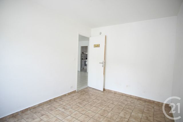 Appartement F3 à vendre - 3 pièces - 70.69 m2 - CHOISY LE ROI - 94 - ILE-DE-FRANCE - Century 21 Acv