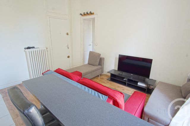 Appartement F2 à vendre - 2 pièces - 35.84 m2 - CHOISY LE ROI - 94 - ILE-DE-FRANCE - Century 21 Acv