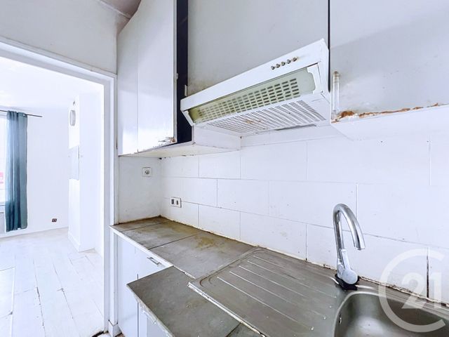 Appartement F2 à vendre - 2 pièces - 28.03 m2 - CHOISY LE ROI - 94 - ILE-DE-FRANCE - Century 21 Acv