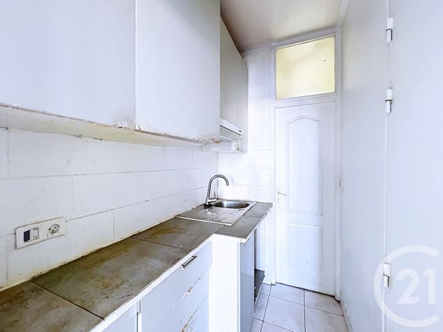 Appartement F2 à vendre - 2 pièces - 28.03 m2 - CHOISY LE ROI - 94 - ILE-DE-FRANCE - Century 21 Acv