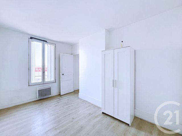 Appartement F2 à vendre - 2 pièces - 28.03 m2 - CHOISY LE ROI - 94 - ILE-DE-FRANCE - Century 21 Acv