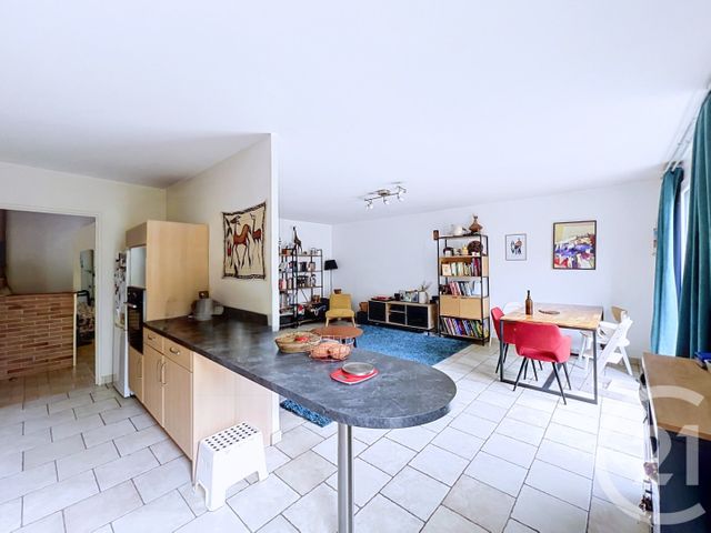 Appartement F5 à vendre - 5 pièces - 100.22 m2 - CHOISY LE ROI - 94 - ILE-DE-FRANCE - Century 21 Acv
