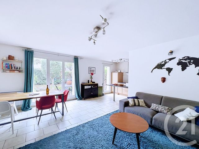 Appartement F5 à vendre - 5 pièces - 100.22 m2 - CHOISY LE ROI - 94 - ILE-DE-FRANCE - Century 21 Acv