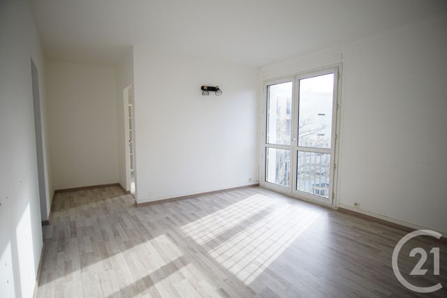 Appartement F3 à vendre - 3 pièces - 51.08 m2 - ORLY - 94 - ILE-DE-FRANCE - Century 21 Acv