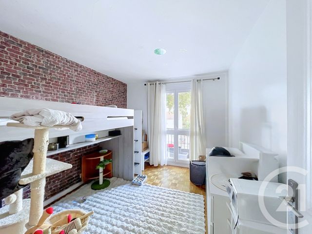 Appartement F5 à vendre - 5 pièces - 81.57 m2 - CHOISY LE ROI - 94 - ILE-DE-FRANCE - Century 21 Acv